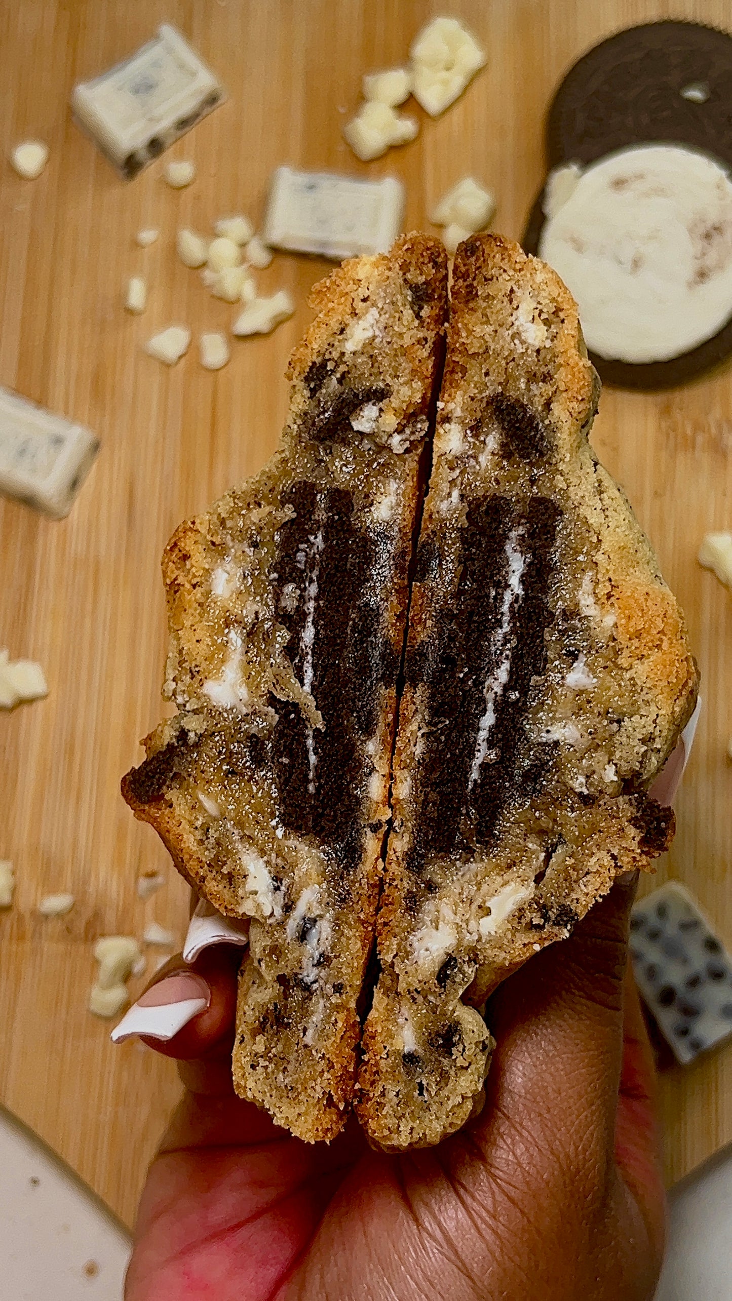 Cookies & Cream Cookie
