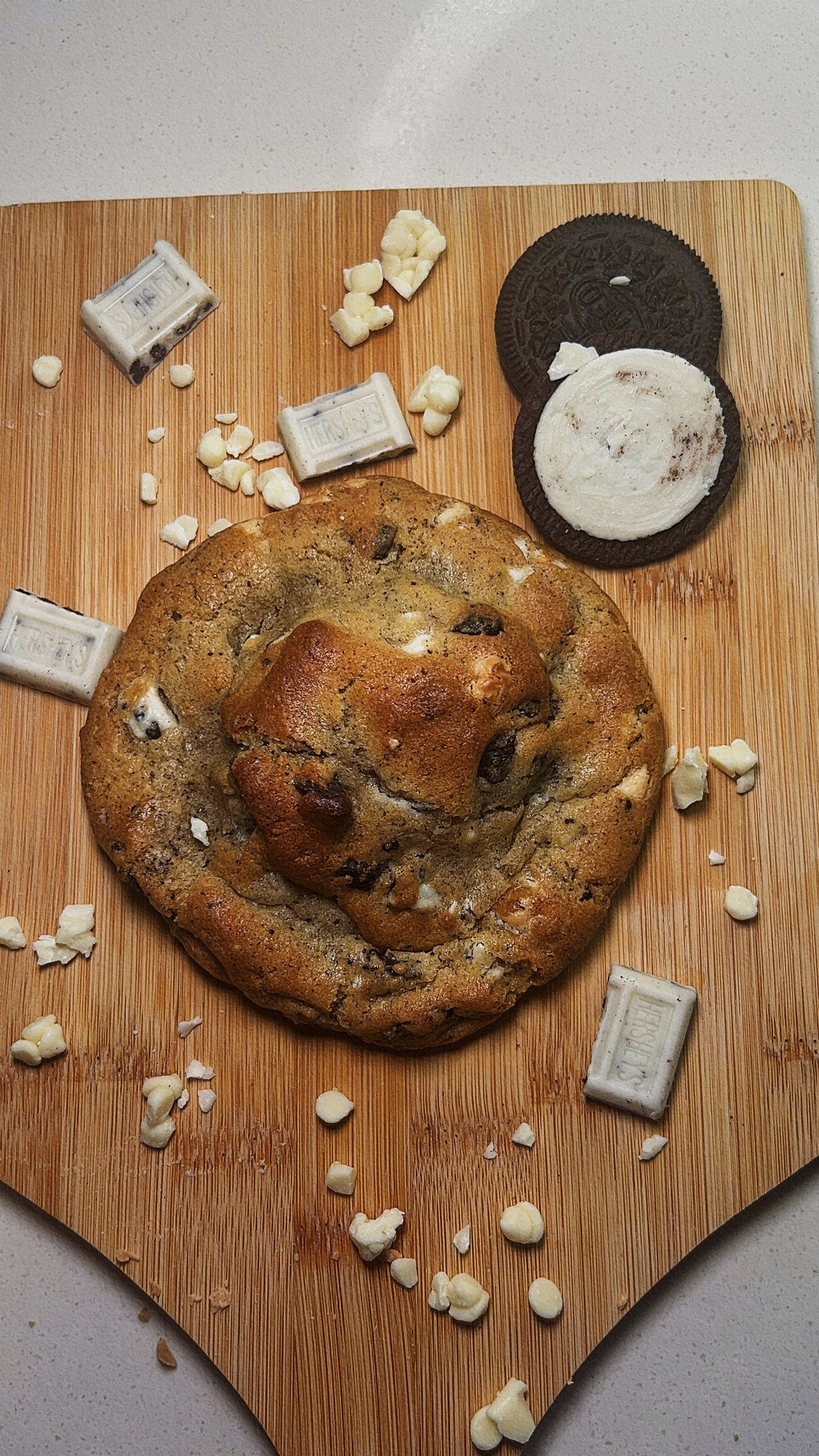 Cookies & Cream Cookie