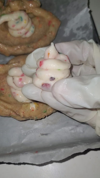 Fruity Pebbles Cheescake  Cookie